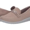 Aravon Josie Bit Loafer 1 Aravon Josie Bit Loafer -Stride & Style 61ImL8CYjJL. AC SR920736