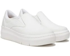 Dr. Scholl's Savoy Slip