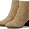 Madewell The Mira Side-Seam Ankle Boot In Suede -Stride & Style 71fKA3pSjbL. AC SR920736